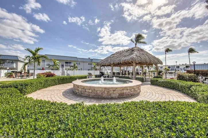 6777  Winkler  RD, Fort Myers, FL 33919