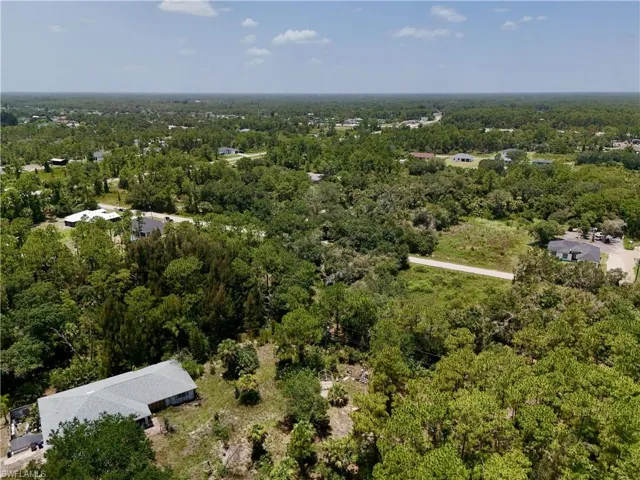1210 Mcarthur Ave, Lehigh Acres, Florida 33972
