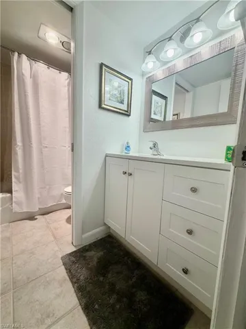 25840 Hickory Blvd 105, Bonita Springs, Florida 34134
