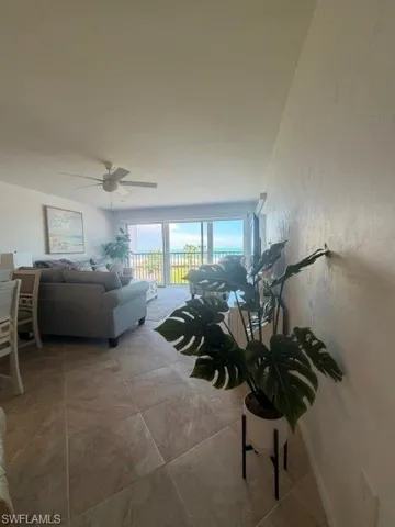25840 Hickory Blvd 105, Bonita Springs, Florida 34134
