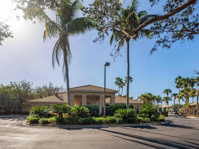 2225  Heritage Greens  DR, Naples, FL 34119