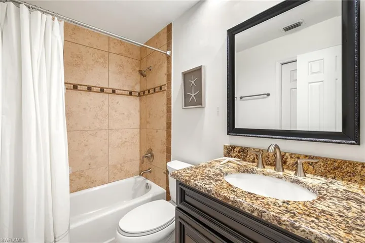 6634  Trident  WAY, Naples, FL 34108
