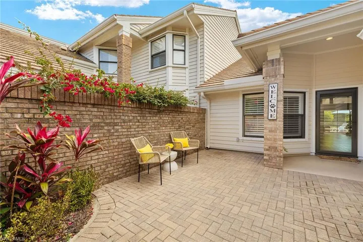 6634  Trident  WAY, Naples, FL 34108