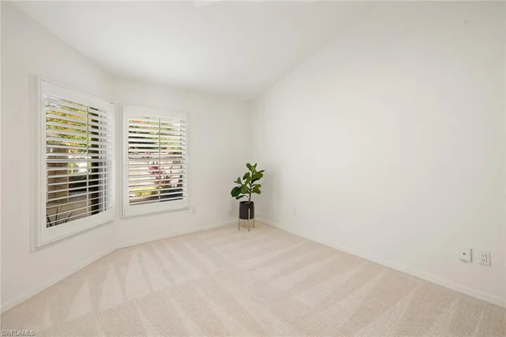 6634  Trident  WAY, Naples, FL 34108