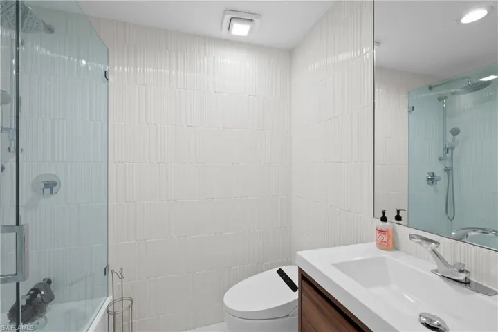1294  Michigan  AVE, Naples, FL 34103