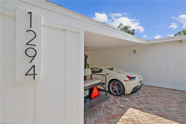 1294  Michigan  AVE, Naples, FL 34103