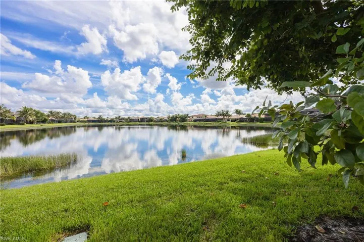 13783 Luna Dr, Naples, Florida 34109