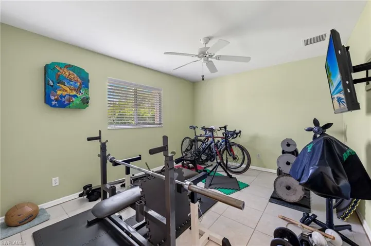 4125 SW 7th AVE, CAPE CORAL FL 33914