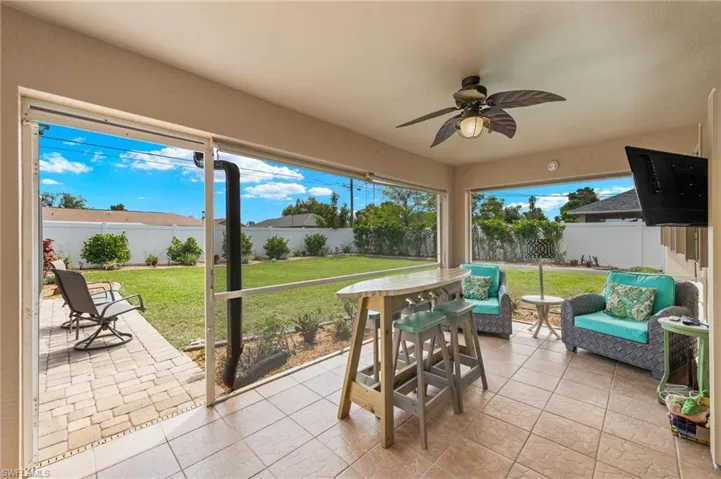 4125 SW 7th AVE, CAPE CORAL FL 33914