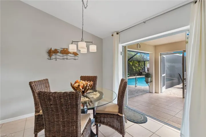 4125 SW 7th AVE, CAPE CORAL FL 33914