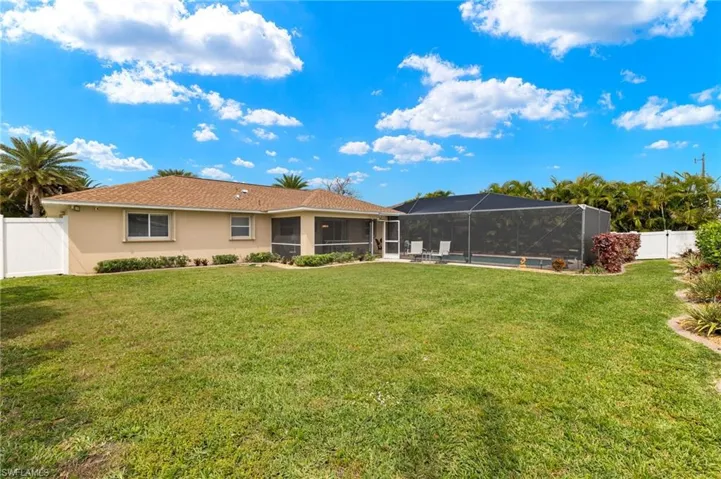 4125 SW 7th AVE, CAPE CORAL FL 33914