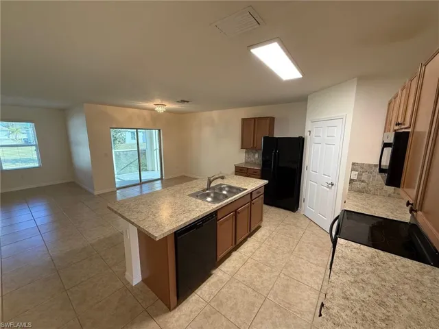Kitchen with Island