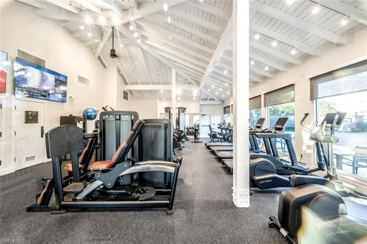 420  Cove Tower  DR, Naples, FL 34110