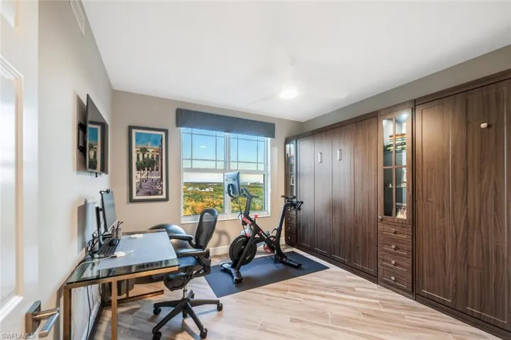 3rd bedroom used as office, built in Murphy Bed