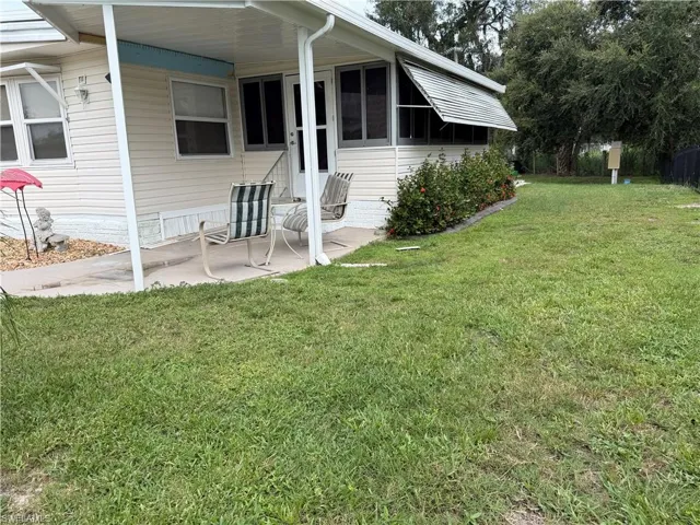 250 Santa Fe Trl, North Fort Myers, Florida 33917