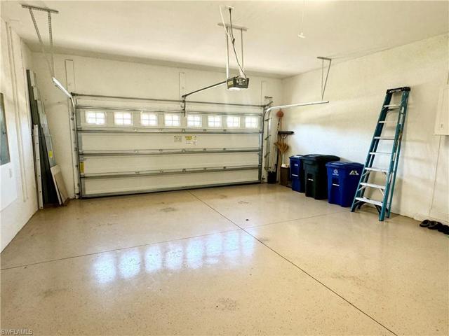 21307 Estero Vista CT, ESTERO FL 33928