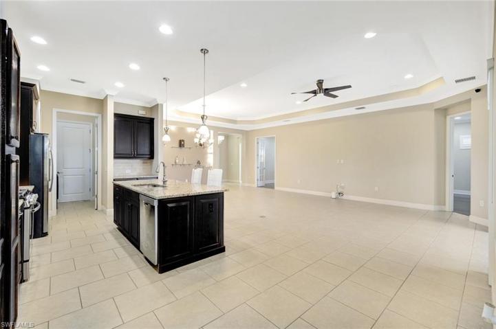 21307 Estero Vista CT, ESTERO FL 33928