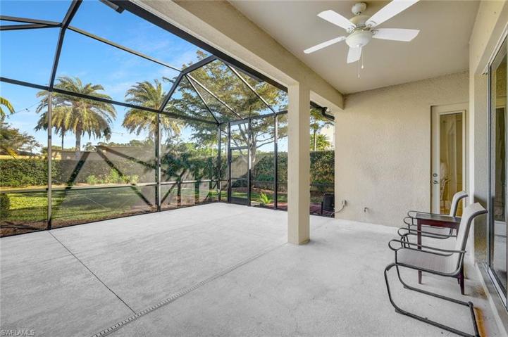 21307 Estero Vista CT, ESTERO FL 33928