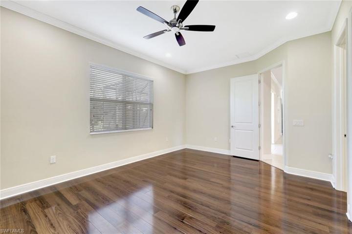 21307 Estero Vista CT, ESTERO FL 33928