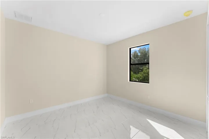 4100 8th St Sw, Lehigh Acres, Florida 33976