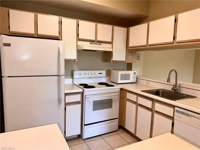6490 Aragon Way # 206, Fort Myers Fl 33966