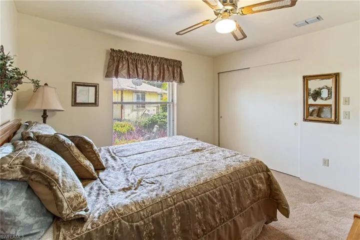 5862  Ginsberg  CT, North Fort Myers, FL 33903