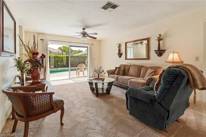 5862  Ginsberg  CT, North Fort Myers, FL 33903