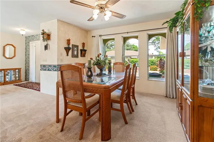 5862  Ginsberg  CT, North Fort Myers, FL 33903