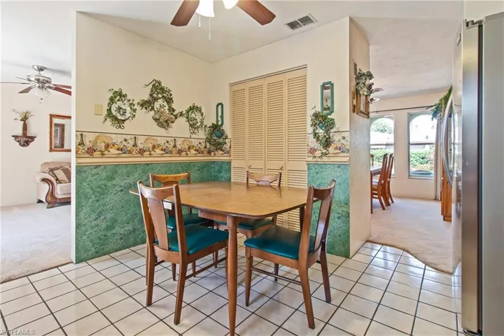 5862  Ginsberg  CT, North Fort Myers, FL 33903