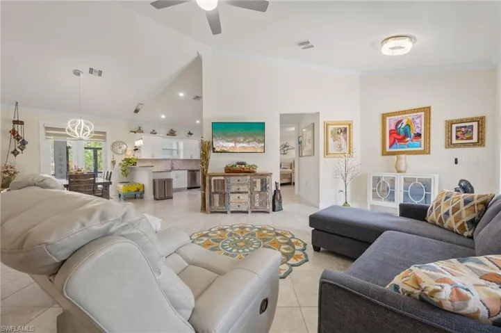 3283  2nd SE AVE, Naples, FL 34117