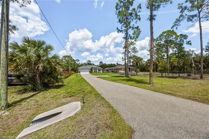 3283  2nd SE AVE, Naples, FL 34117