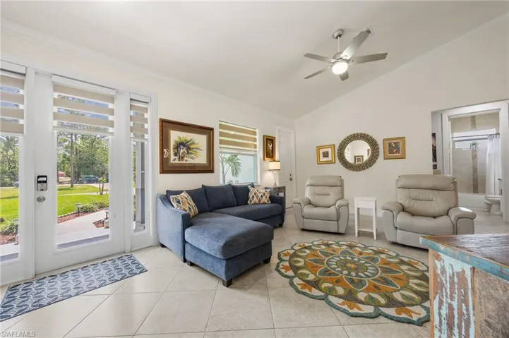 3283  2nd SE AVE, Naples, FL 34117