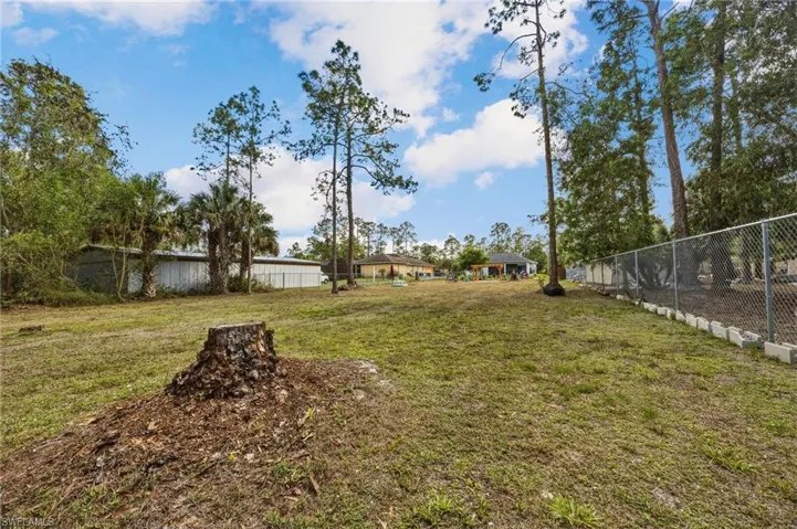 3283  2nd SE AVE, Naples, FL 34117