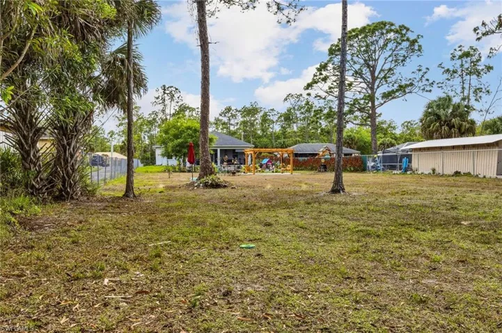 3283  2nd SE AVE, Naples, FL 34117