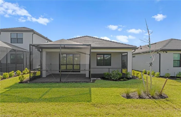 1887  Sierra  AVE, Naples, FL 34120
