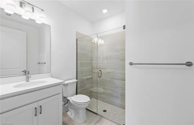 1887  Sierra  AVE, Naples, FL 34120