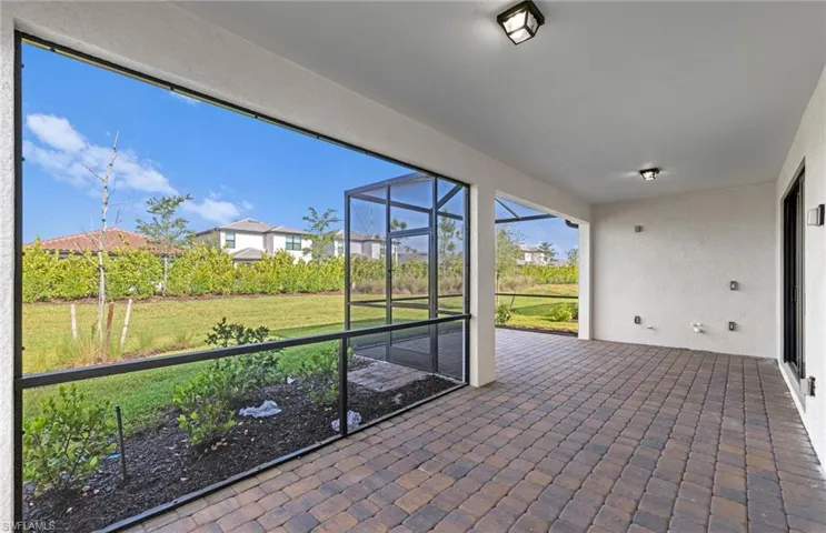 1887  Sierra  AVE, Naples, FL 34120