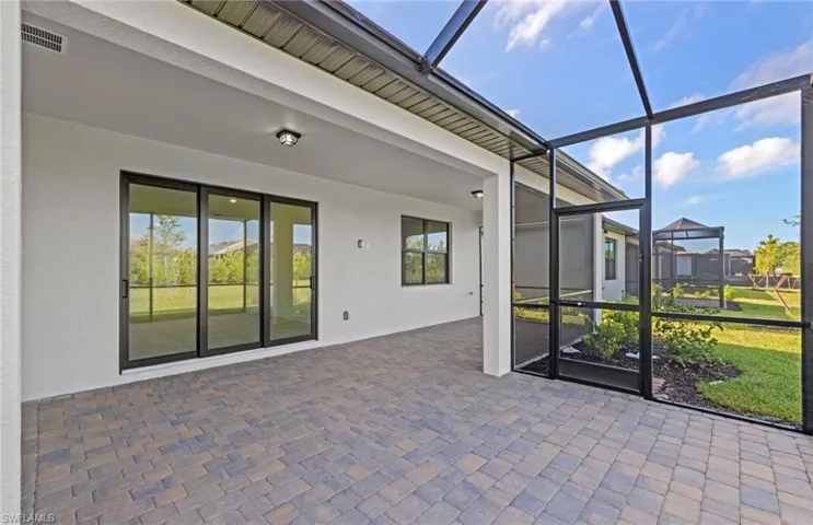 1887  Sierra  AVE, Naples, FL 34120