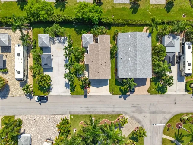 5617 Brightwood Dr., Fort Myers, Florida 33905