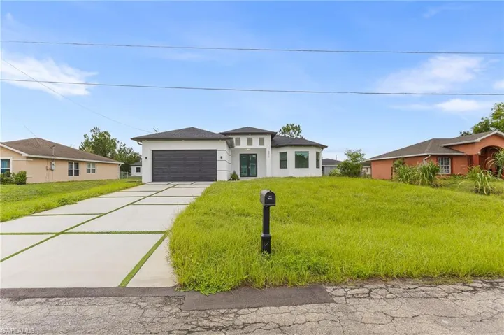 3513 20 St Sw, Lehigh Acres, Florida 33976