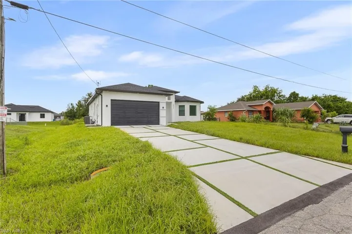 3513 20 St Sw, Lehigh Acres, Florida 33976