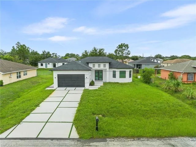 3513 20 St Sw, Lehigh Acres, Florida 33976