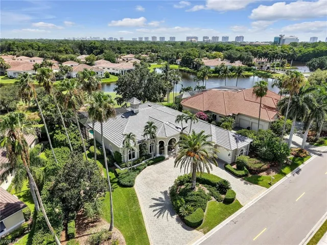 1334 Wood Duck Trl, Naples, Florida 34108