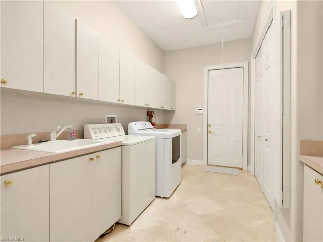 1334 Wood Duck Trl, Naples, Florida 34108