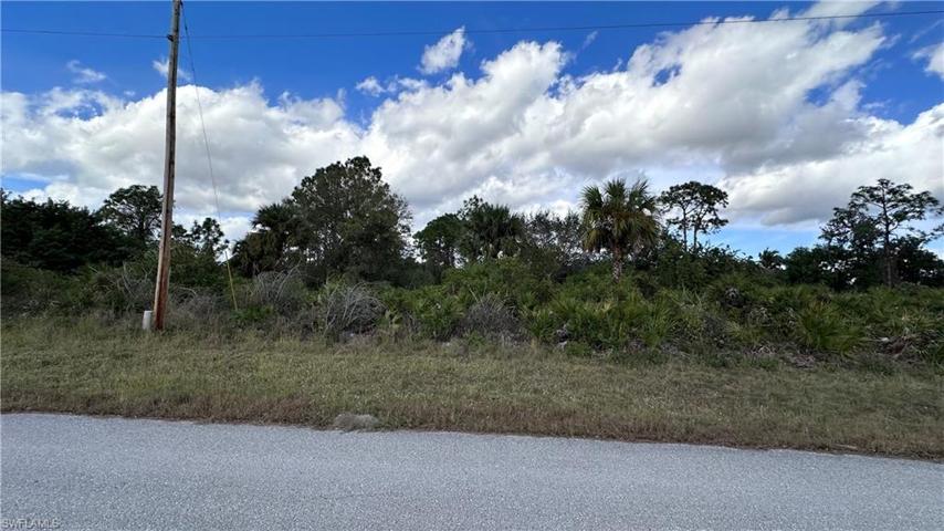 1153 Barfield ST E, LEHIGH ACRES FL 33974