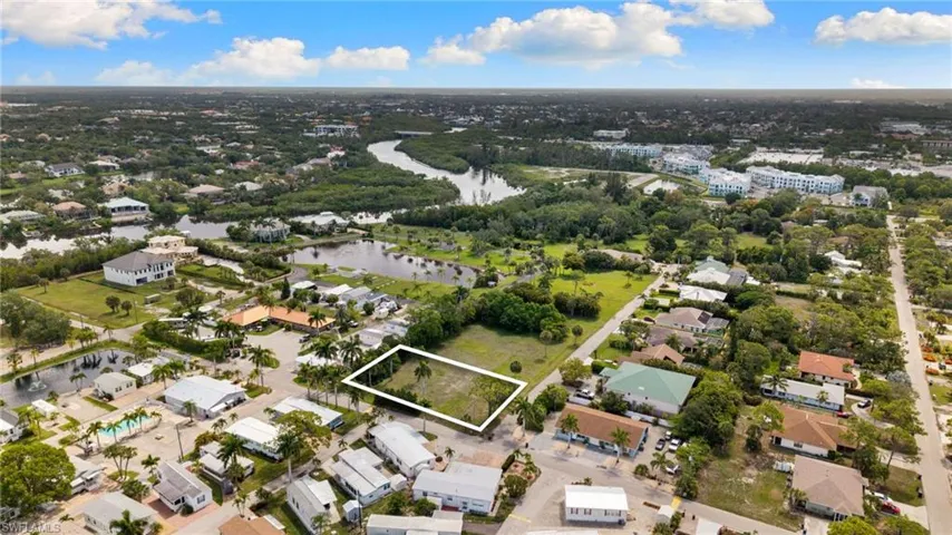 27801 Meadowlark Ln, Bonita Springs, Florida 34134