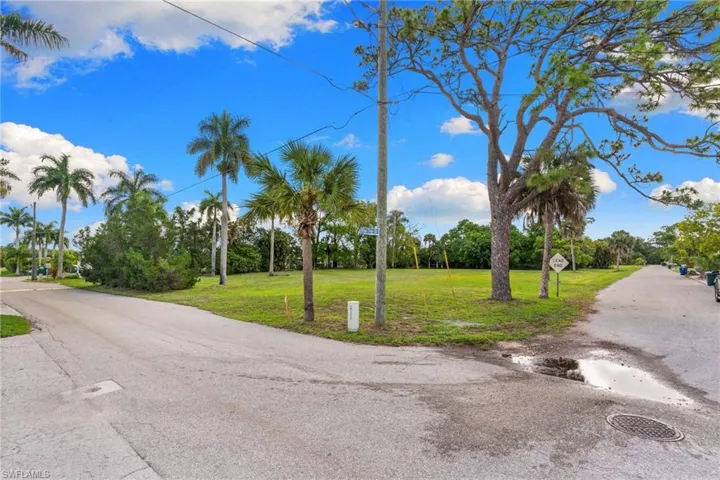 27801 Meadowlark Ln, Bonita Springs, Florida 34134
