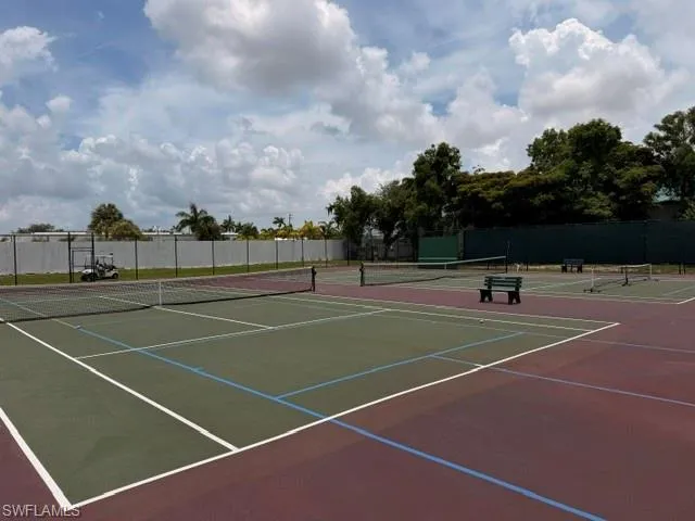 11751 Oakdale Dr, Fort Myers, Florida 33908