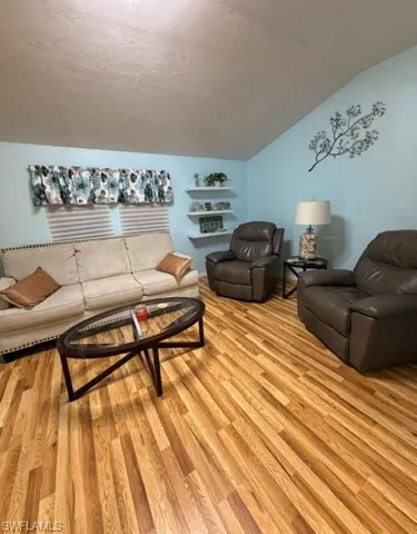 11751 Oakdale Dr, Fort Myers, Florida 33908