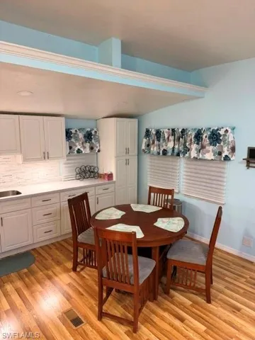11751 Oakdale Dr, Fort Myers, Florida 33908